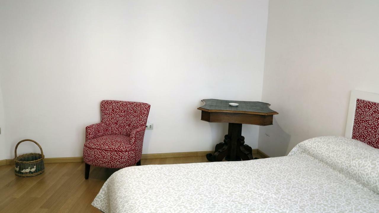 Spacious Panoramic Apartment - Half Way Center-Vomero District ナポリ エクステリア 写真